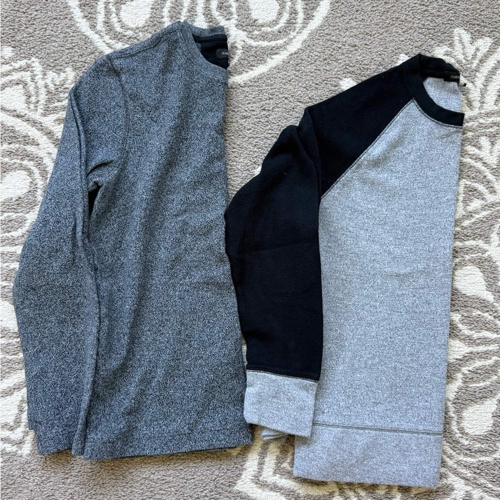 Banana Republic Heather Gray Crewneck Sweater with Black Trim